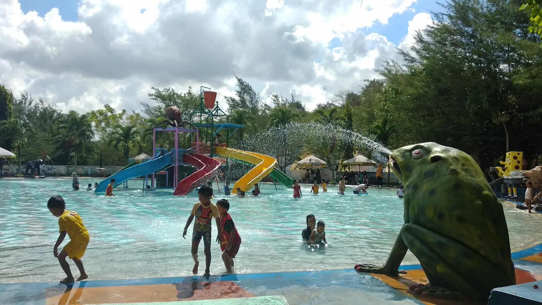 waterpark sumekar sumenep
