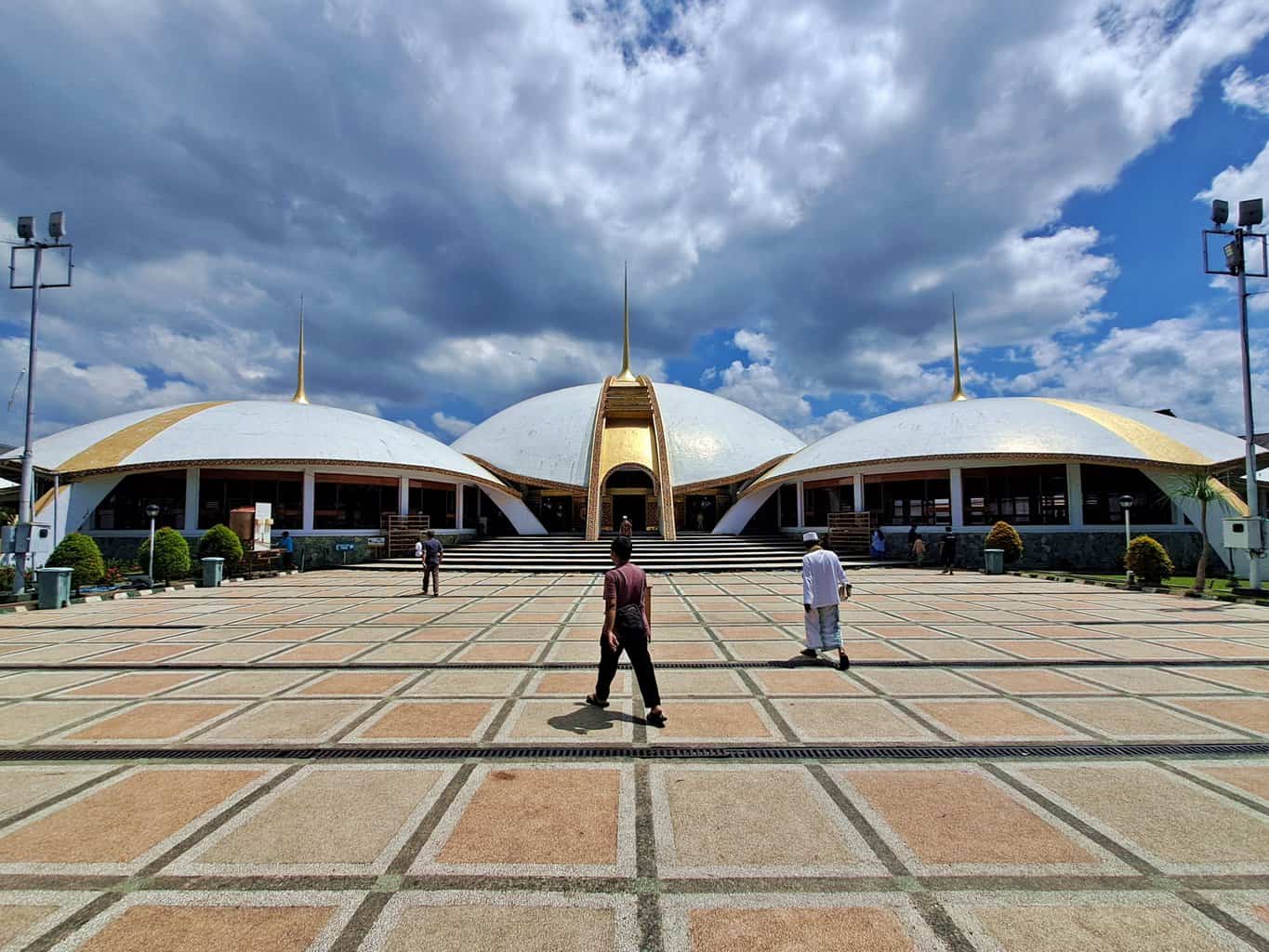 Masjid Agung Jami Al Baitul Amien Jember